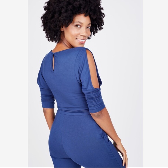 Summer & Sage
Slit Sleeve Jumpsuit - Picture 3 of 4